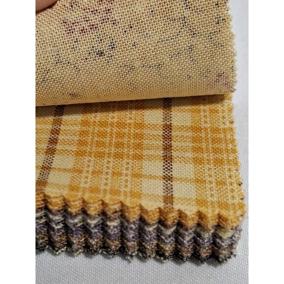 Wild Orchid Charm Pack by Blackbird Designs for Moda Fabrics, 5" x 5", - Picture 13 of 16